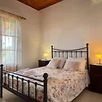 Marialetta Villa *